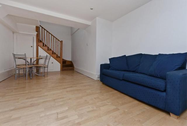  Image of 1 bedroom Flat to rent in Hackney Road London E2 at London, E2 8PR