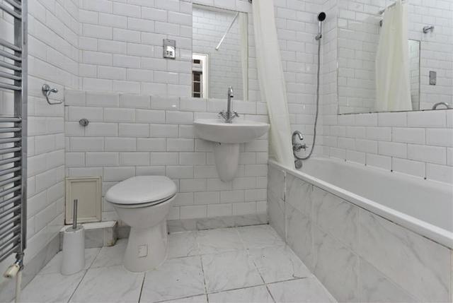  Image of 1 bedroom Flat to rent in Hackney Road London E2 at London, E2 8PR