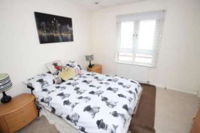  Image of 2 bedroom Flat for sale in Halls Vennal Ayr KA8 at Ayr South Ayrshire New Prestwick, KA8 8DE