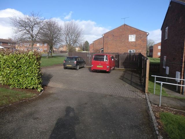  Image of 2 bedroom Flat for sale in Harper Avenue Burton-on-Trent DE13 at Harper Avenue  Burton-On-Trent, DE13 0LT