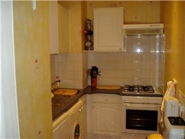  Image of 2 bedroom Flat to rent in Harrison Road Edinburgh EH11 at Merchiston Edinburgh Edinburgh, EH11 1LT