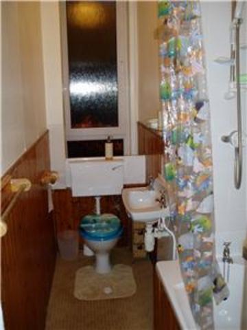  Image of 2 bedroom Flat to rent in Harrison Road Edinburgh EH11 at Merchiston Edinburgh Edinburgh, EH11 1LT