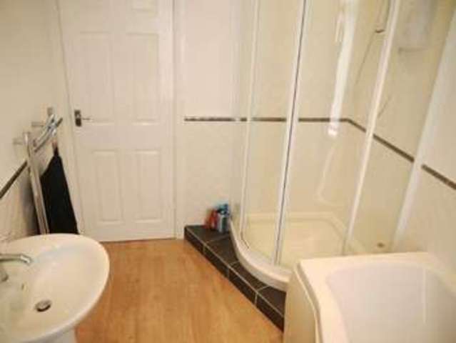  Image of 2 bedroom Terraced house for sale in Harrogate Street Bradford BD3 at Harrogate Street Undercliffe Bradford, BD3 0LG