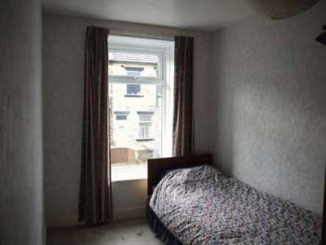  Image of 2 bedroom Terraced house for sale in Harrogate Street Bradford BD3 at Harrogate Street Undercliffe Bradford, BD3 0LG