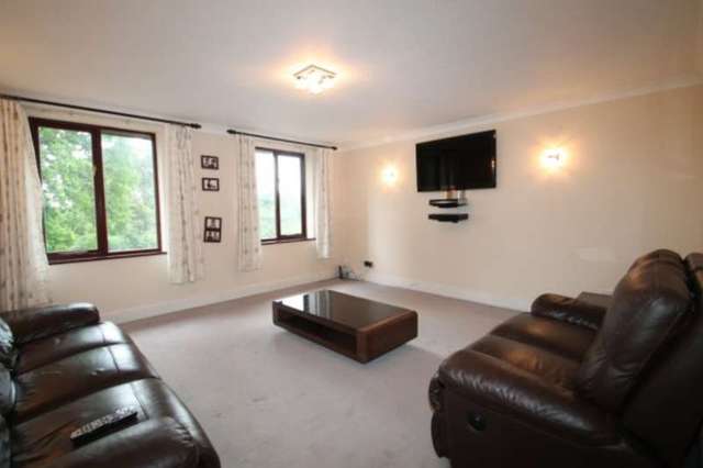  Image of 4 bedroom Terraced house to rent in Harrow Fields Gardens Harrow-on-the-Hill Harrow HA1 at Harrow Fields Gardens  Harrow on the Hill, HA1 3SN