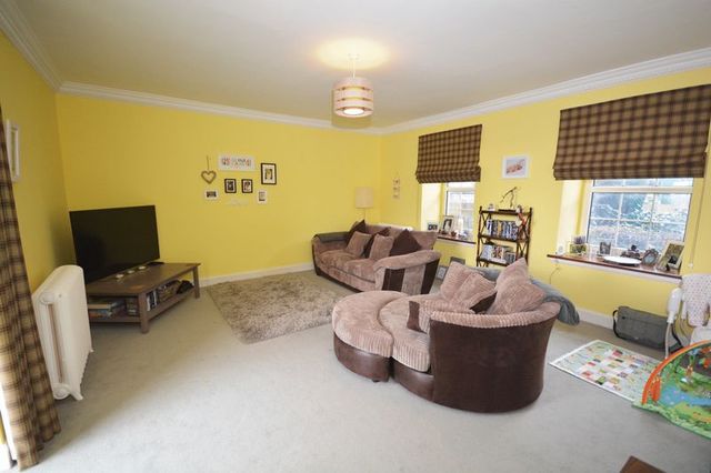 Image of 3 bedroom Property for sale in Harviestoun Grove Tillicoultry FK13 at Harviestoun Grove  Tillicoultry, FK13 6RZ