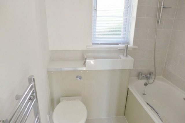  Image of 1 bedroom Bungalow to rent in Leigh Road Havant PO9 at 19 Leigh Road Havant Not specified, PO9 2ET