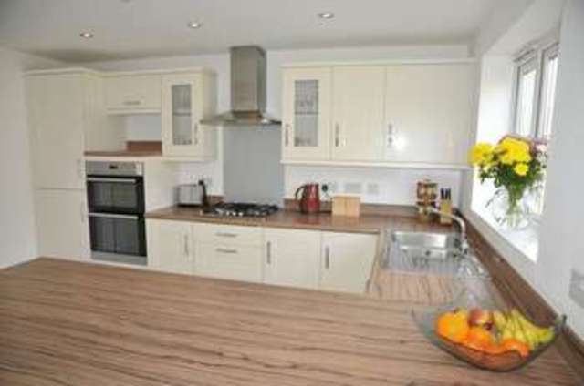  Image of 5 bedroom Detached house for sale in Hazeldene Close Eynsham Witney OX29 at Hazeldene Close Eynsham Witney, OX29 4AZ