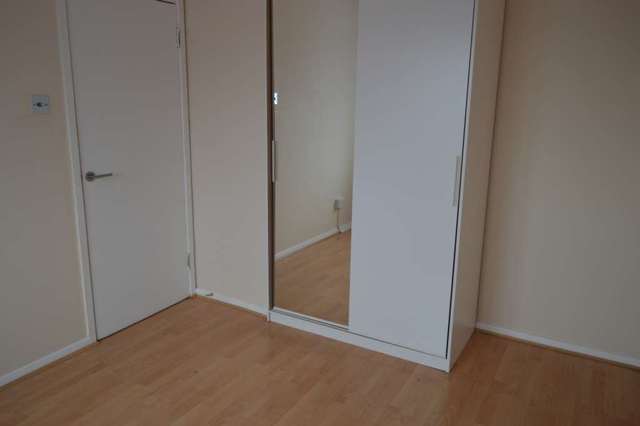  Image of 2 bedroom Apartment to rent in High Road Vange Basildon SS16 at High Road Vange Basildon, SS16 4UB