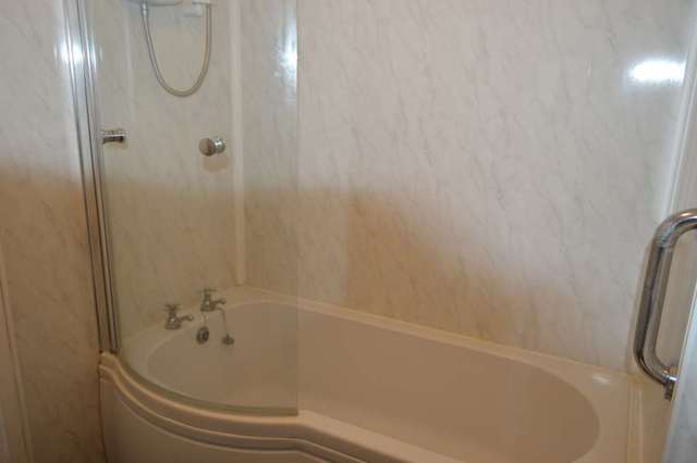  Image of 2 bedroom Apartment to rent in High Road Vange Basildon SS16 at High Road Vange Basildon, SS16 4UB
