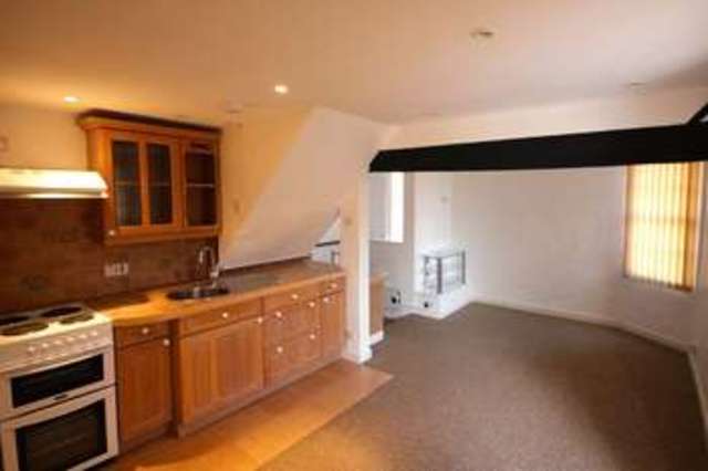  Image of 1 bedroom Flat to rent in High Street Markyate St. Albans AL3 at High Street Markyate St. Albans, AL3 8HZ