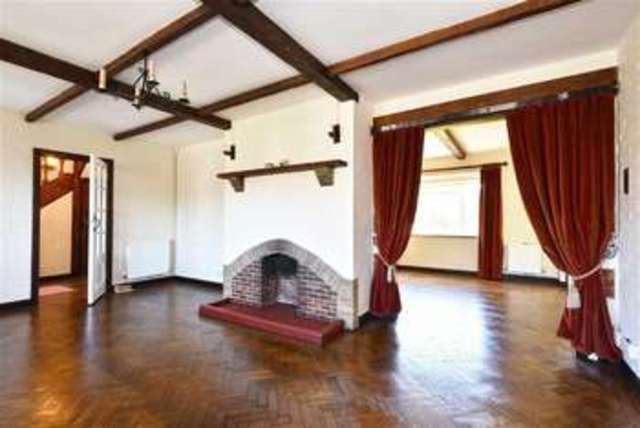  Image of 4 bedroom Property to rent in Hill Drive Hove BN3 at Hill Drive Hove Hove, BN3 6QN