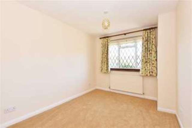  Image of 4 bedroom Property to rent in Hill Drive Hove BN3 at Hill Drive Hove Hove, BN3 6QN