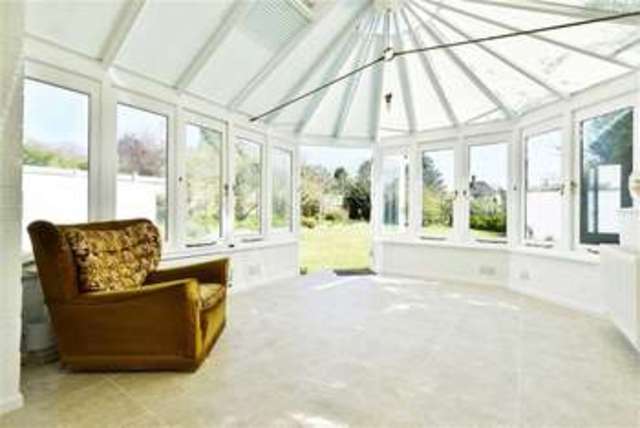  Image of 4 bedroom Property to rent in Hill Drive Hove BN3 at Hill Drive Hove Hove, BN3 6QN