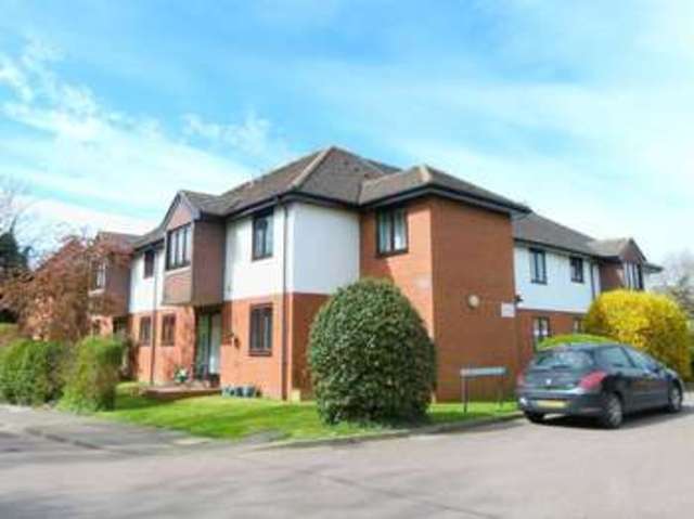  Image of 2 bedroom Flat for sale in Hill End Lane St. Albans AL4 at Hill End Lane  St. Albans, AL4 0AA