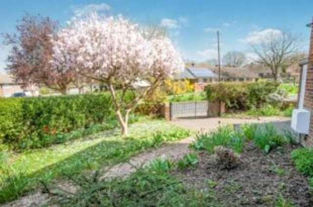  Image of 3 bedroom Semi-Detached house for sale in Huntingfield Road Meopham Gravesend DA13 at Meopham Gravesend Meopham, DA13 0EZ