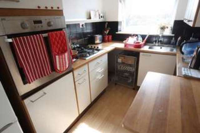  Image of 1 bedroom Flat to rent in Huxley Close Northolt UB5 at Huxley Close  Northolt, UB5 5UA