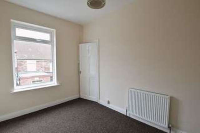  Image of 2 bedroom Terraced house to rent in Ilkley Villas Estcourt Street Hull HU9 at Ilkley Villas Estcourt Street Hull, HU9 2SF