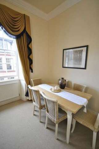  Image of 2 bedroom Flat to rent in King Street Chester CH1 at King Street  Chester, CH1 2AJ