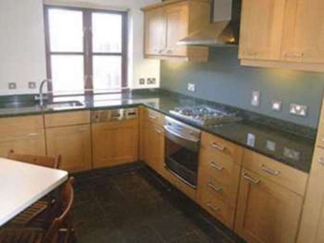  Image of 2 bedroom Flat to rent in Kingsley Mews London E1W at Kingsley Mews  London, E1W 3HZ