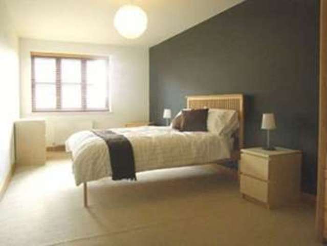  Image of 2 bedroom Flat to rent in Kingsley Mews London E1W at Kingsley Mews  London, E1W 3HZ