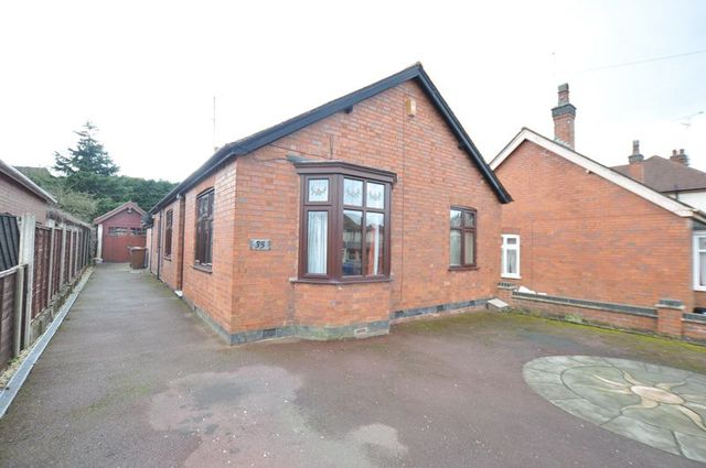  Image of 3 bedroom Detached house for sale in Kitling Greaves Lane Burton-on-Trent DE13 at Kitling Greaves Lane  Burton-On-Trent, DE13 0PA