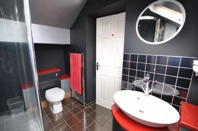  Image of 3 bedroom Detached house for sale in Kitling Greaves Lane Burton-on-Trent DE13 at Kitling Greaves Lane  Burton-On-Trent, DE13 0PA