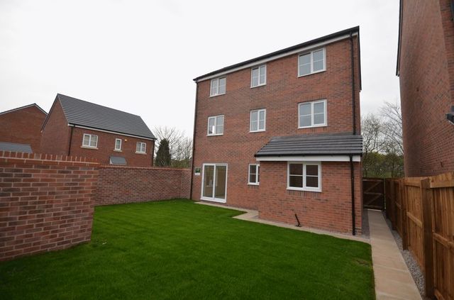  Image of 6 bedroom Detached house for sale in Laburnum Road Blackburn BB1 at Laburnum Walk  Blackburn, BB1 5PY