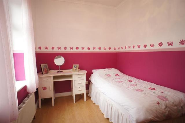  Image of 4 bedroom Detached house for sale in Langsett Avenue Sheffield S6 at Wadsley Sheffield Hillsborough, S6 4AB