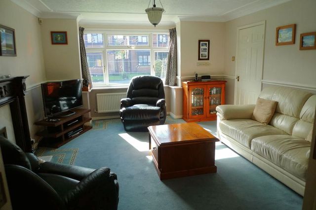  Image of 3 bedroom Detached house for sale in Launceston Road Radcliffe Manchester M26 at Launceston Road  Radcliffe, M26 3UN