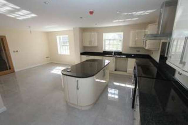  Image of 5 bedroom Detached house for sale in Lodge Lane Nailsea Bristol BS48 at Lodge Lane  Nailsea, BS48 1BL