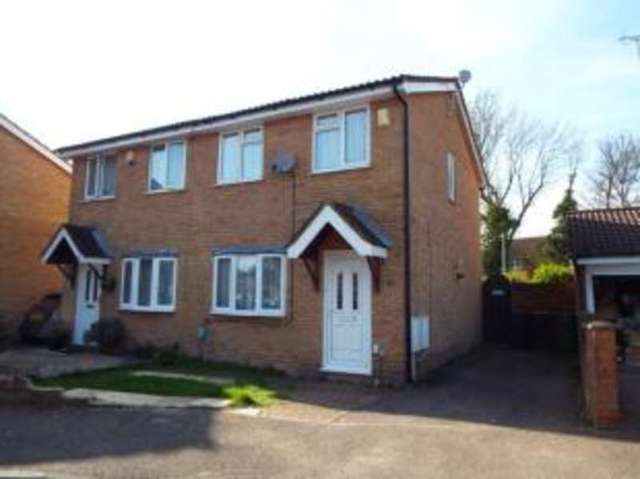  Image of 2 bedroom Semi-Detached house for sale in Longbrooke Houghton Regis Dunstable LU5 at Houghton Regis Dunstable Houghton Regis, LU5 5QY