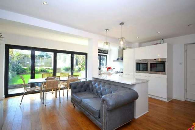  Image of 4 bedroom Semi-Detached house for sale in Longfields Ongar CM5 at Longfields  Chipping Ongar, CM5 9DF