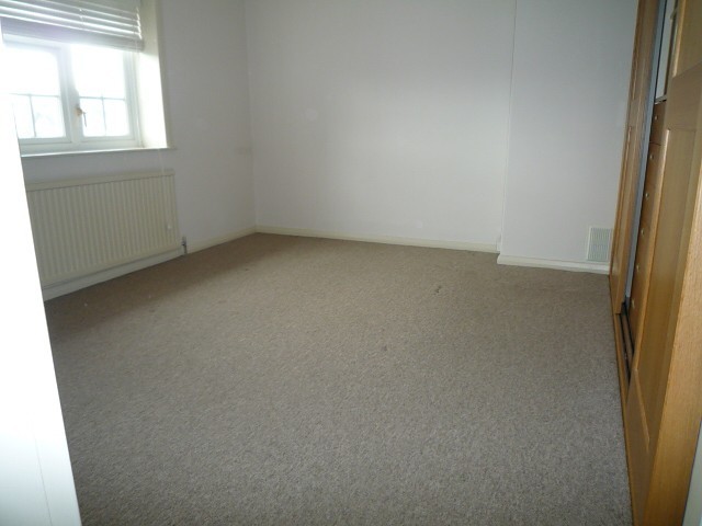  Image of 3 bedroom Detached house to rent in Longlands Road East Wittering Chichester PO20 at Longlands Road  East Wittering, PO20 8DD