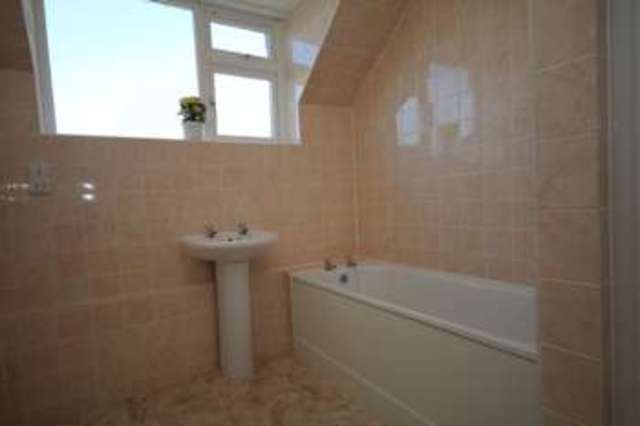  Image of 3 bedroom Detached house to rent in Lynton Close Ely CB6 at Lynton Close  Ely, CB6 1DJ