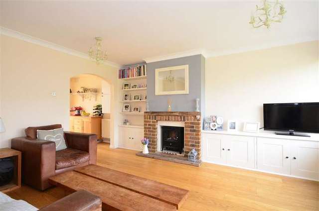  Image of 3 bedroom Semi-Detached house for sale in Malvern Way Bognor Regis PO21 at Bognor Regis West Sussex Bognor Regis, PO21 3JR