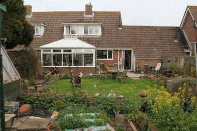  Image of 2 bedroom Semi-Detached house for sale in Meadow Way Westergate Chichester PO20 at Meadow Way Westergate Chichester, PO20 3QT