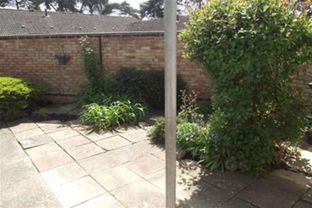  Image of 3 bedroom Detached house to rent in Girton Close Mildenhall Bury St. Edmunds IP28 at Bury St. Edmunds, IP28 7PT
