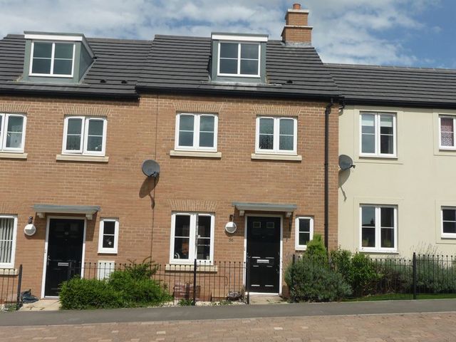  Image of 3 bedroom Terraced house to rent in Millgrove Street Swindon SN25 at Millgrove Street Redhouse Swindon, SN25 2LR