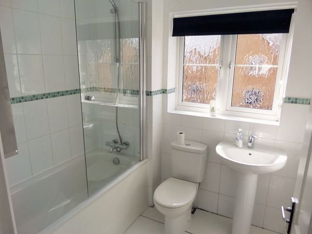  Image of 3 bedroom Terraced house to rent in Millgrove Street Swindon SN25 at Millgrove Street Redhouse Swindon, SN25 2LR