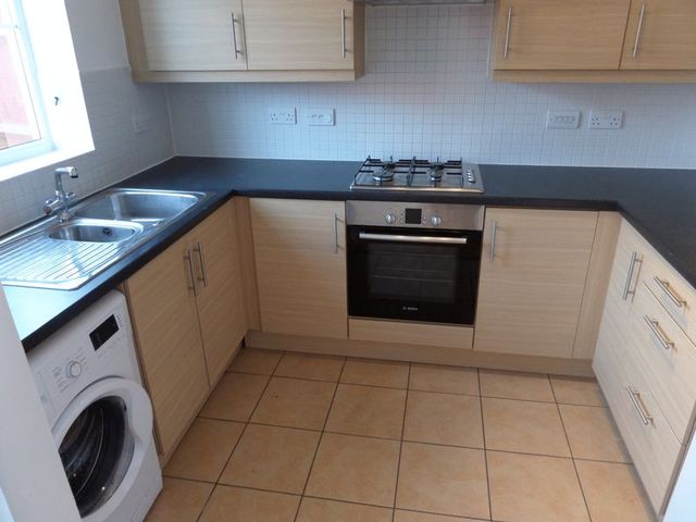  Image of 3 bedroom Terraced house to rent in Millgrove Street Swindon SN25 at Millgrove Street Redhouse Swindon, SN25 2LR