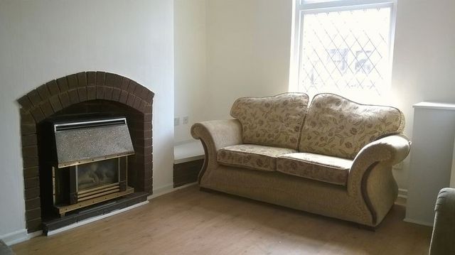  Image of 2 bedroom Detached house to rent in Morris Green Lane Bolton BL3 at Morris Green Lane Array Daubhill, BL3 3JD
