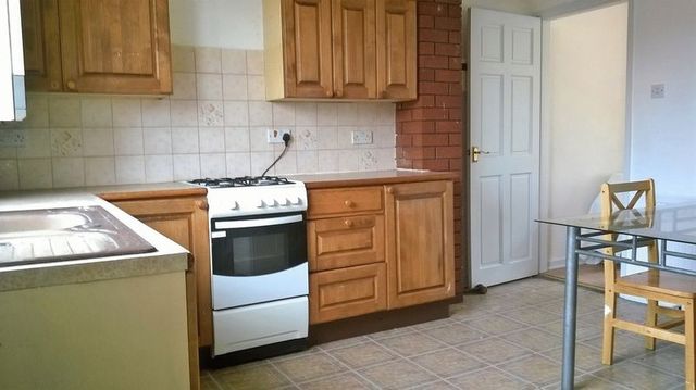  Image of 2 bedroom Detached house to rent in Morris Green Lane Bolton BL3 at Morris Green Lane Array Daubhill, BL3 3JD