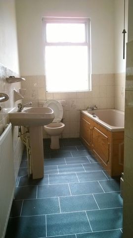  Image of 2 bedroom Detached house to rent in Morris Green Lane Bolton BL3 at Morris Green Lane Array Daubhill, BL3 3JD