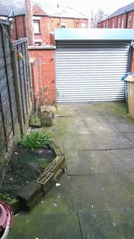  Image of 2 bedroom Detached house to rent in Morris Green Lane Bolton BL3 at Morris Green Lane Array Daubhill, BL3 3JD