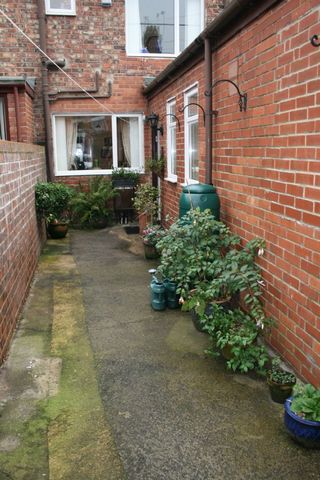  Image of 2 bedroom Terraced house to rent in Morton Grange Terrace Fencehouses Houghton Le Spring DH4 at Morton Grange Terrace  Houghton Le Spring, DH4 6AL