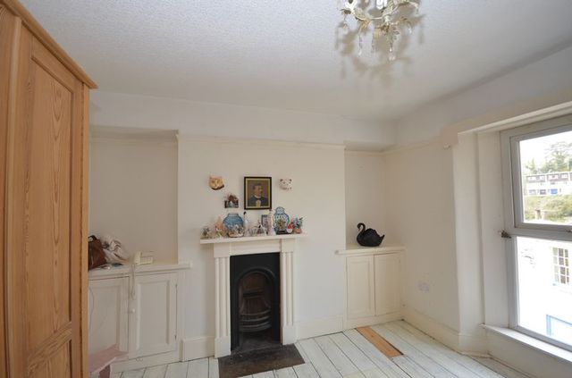  Image of 3 bedroom Terraced house for sale in Mount Pleasant Road Brixham TQ5 at Mount Pleasant Road  Brixham, TQ5 9RP