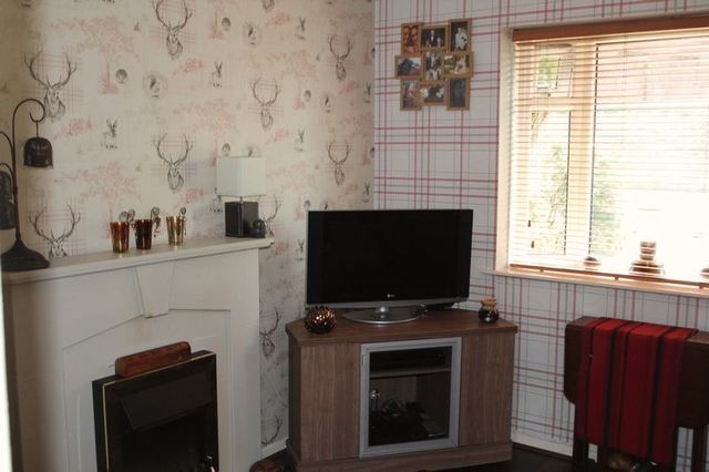  Image of 2 bedroom Property to rent in Mutual Street Heywood OL10 at Mutual Street  Heywood, OL10 4HT