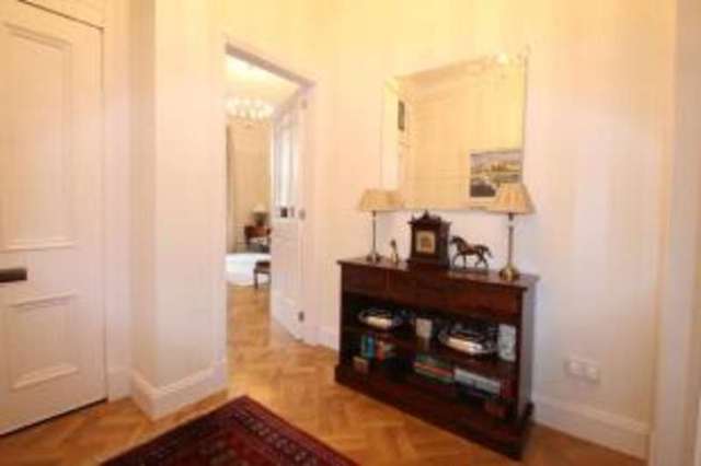  Image of 3 bedroom Flat for sale in Nithsdale Road Glasgow G41 at Pollokshields Glasgow Glasgow, G41 5EU