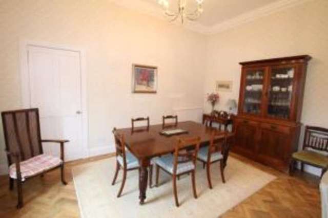  Image of 3 bedroom Flat for sale in Nithsdale Road Glasgow G41 at Pollokshields Glasgow Glasgow, G41 5EU